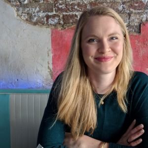 Meet your Posher, Averill